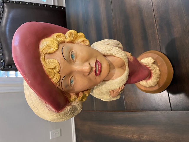 Mae West ESCO Statue For Sale / Mae West ESCO Chalkware Statues For Sale Mae West ESCO Statue For Sale / Mae West ESCO Chalkware Statues For Sale