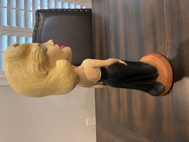 Marilyn Monroe ESCO Statue For Sale / Marilyn Monroe ESCO Chalkware Statues For Sale Marilyn Monroe ESCO Statue For Sale / Marilyn Monroe ESCO Chalkware Statues For Sale